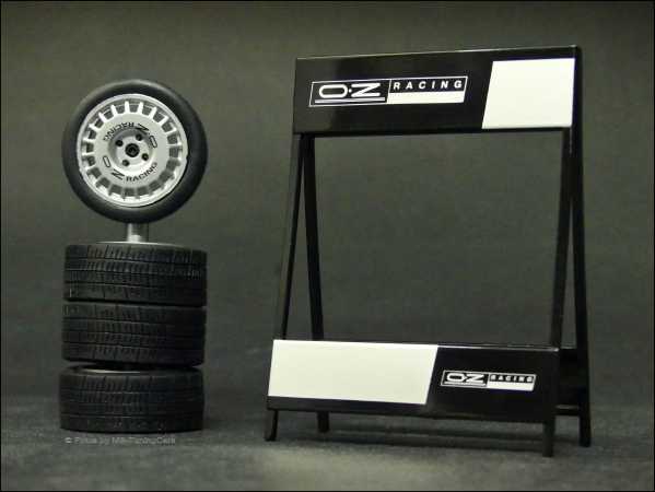 1:18 OZ ALLOY WHEELS with TIRE REGAL -